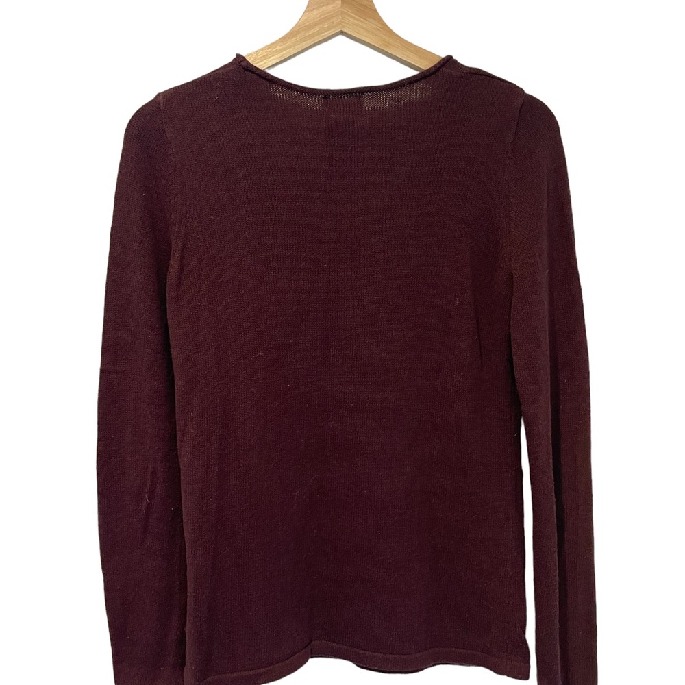 Old Navy Purple V Neck Sweater Size Small - Picture 5 of 6